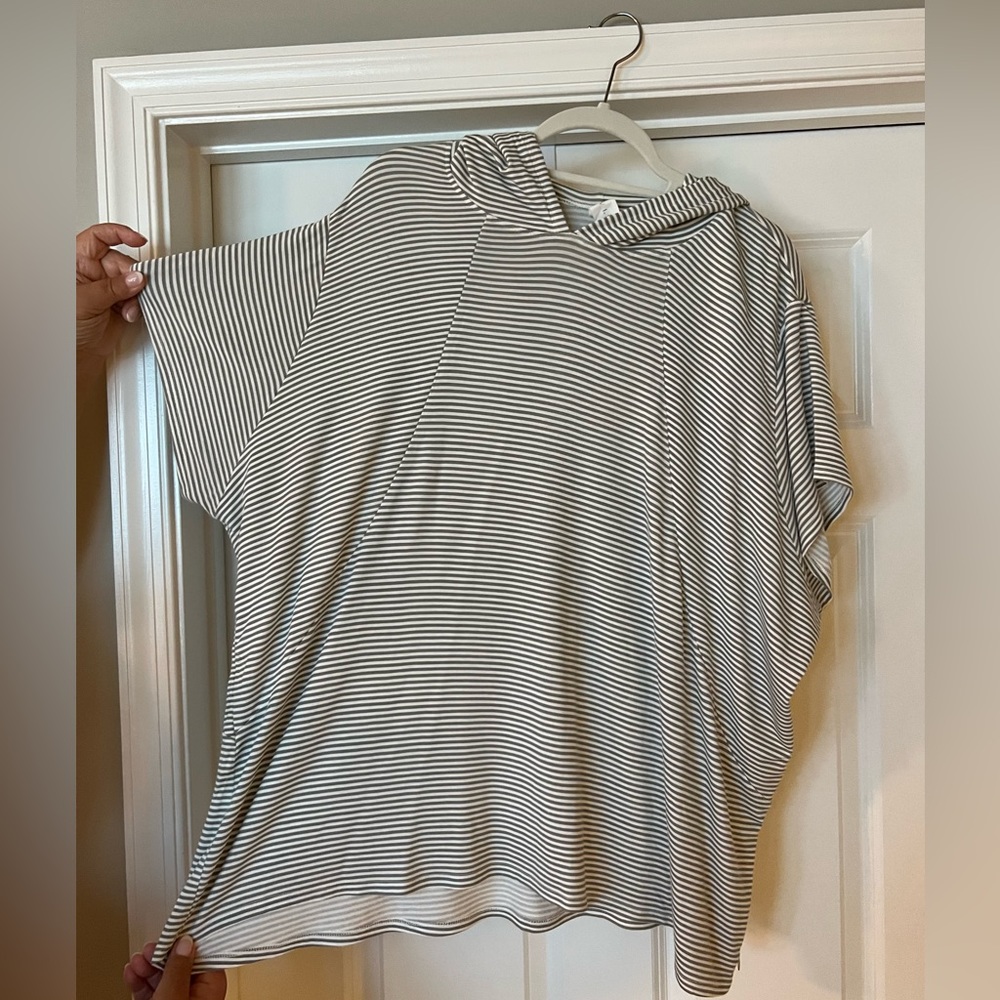 Grey and white stripped short sleeved hoodie